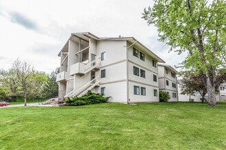 Building Photo - 1705 Heatheridge Rd