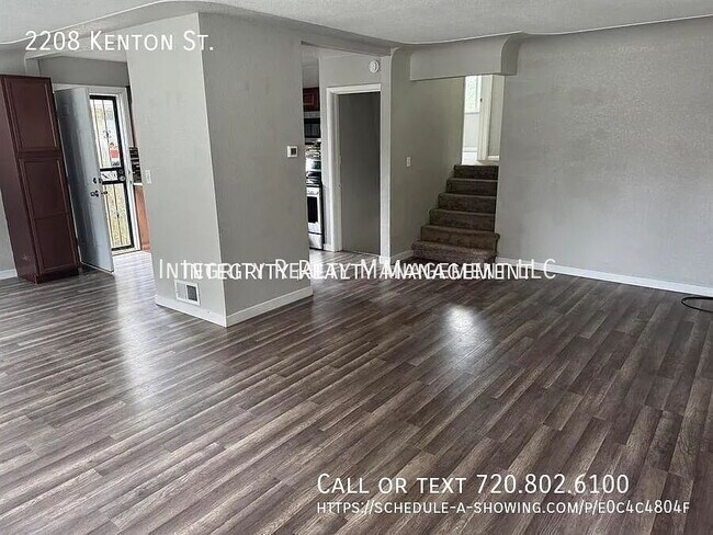 Foto del edificio - 2208 Kenton St