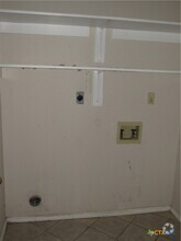 Building Photo - 4802 Shawn Dr