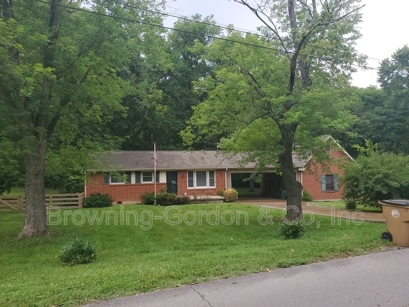 Primary Photo - 3947 Creekside Dr