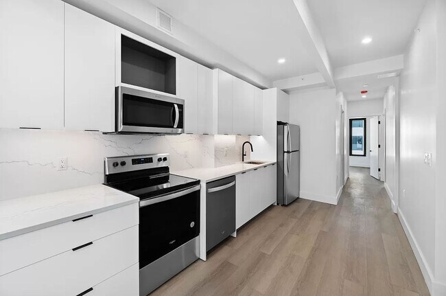 Building Photo - 212 East 125th Street