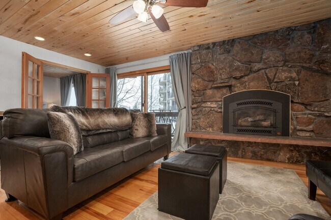 Building Photo - 2135 Burgess Creek Rd
