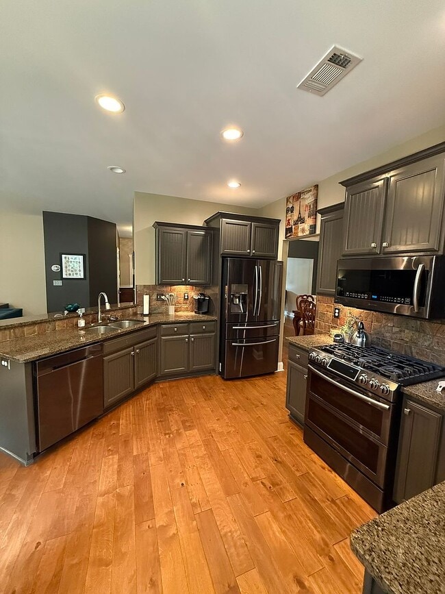 Building Photo - 2972 Boulder Walk Ct SE
