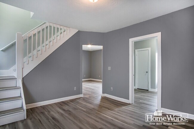 Foto del edificio - 842 E 3rd St