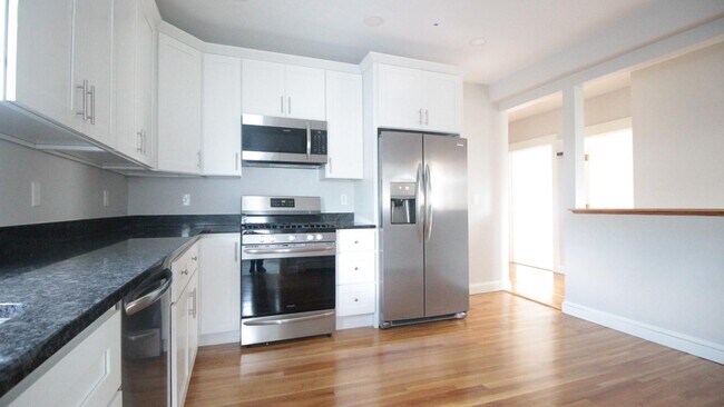 Foto del edificio - 1433 Cambridge St