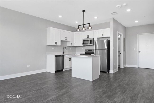 Building Photo - 1104 Ritter St