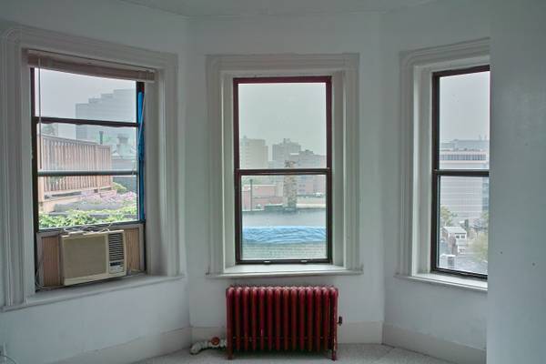 Building Photo - 35 Revere St