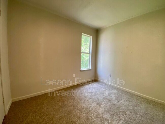 Foto del edificio - 537 Wyche St