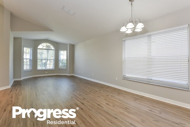 Building Photo - 4926 Walnut Ridge Dr