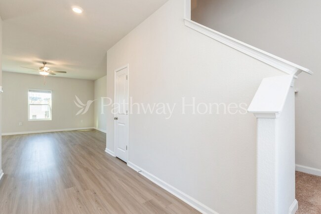 Foto del edificio - 2038 Transatlantic Ave