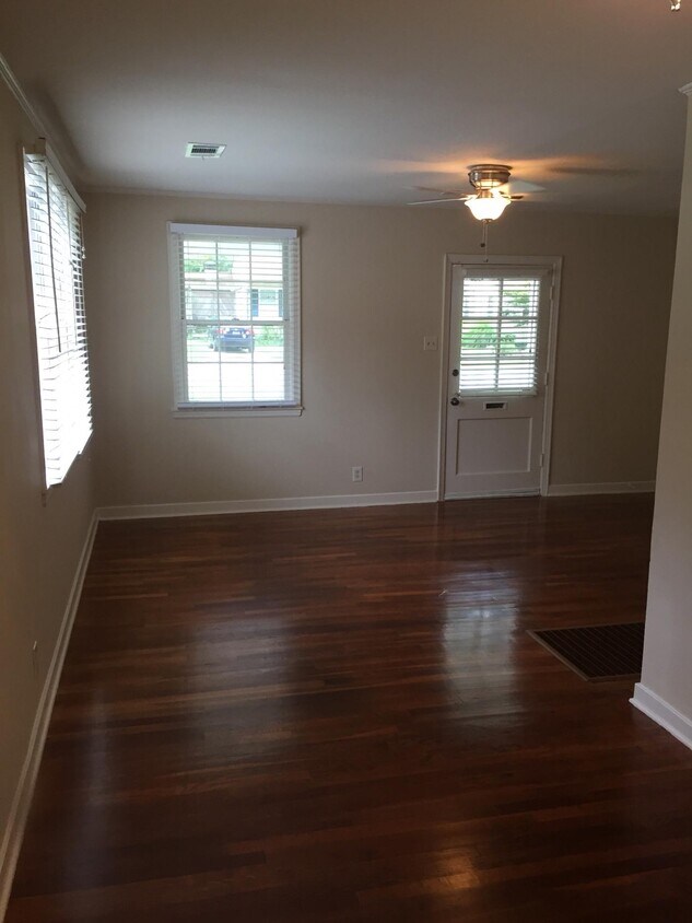 6204 Kenwood Rd, Cammack Village, AR 72207 House Rental in Cammack