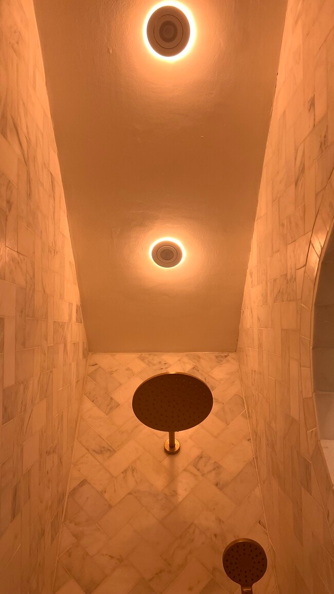 Foto del edificio - 6904 S Fitzgerald St