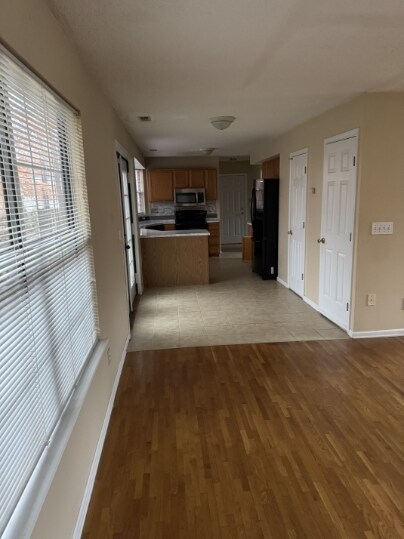 Foto del edificio - 7403 Sarnia Pl