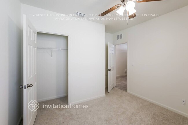 Foto del edificio - 9671 Seaspray Dr