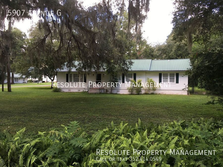 5907 Avenue G, McIntosh, FL 32664 House Rental in McIntosh, FL