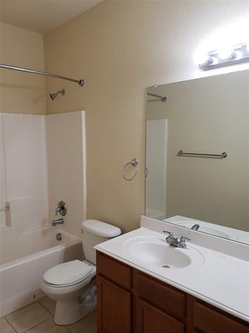 Foto del edificio - 706 Creekview Dr