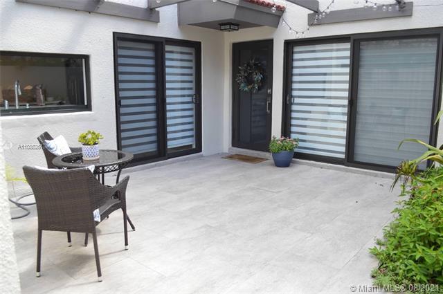 Foto del edificio - 4708 SW 67th Ave