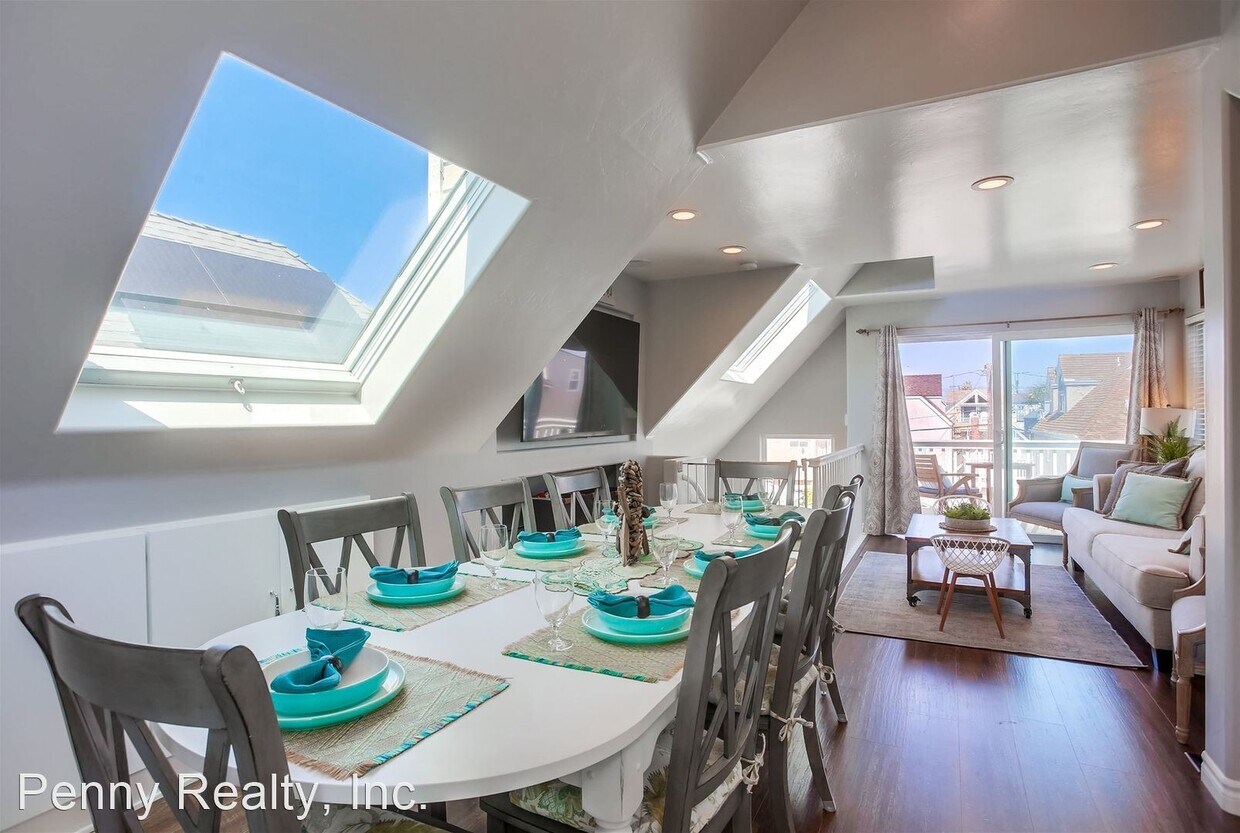 Foto principal - 3 br, 2 bath House - 817 San Jose Pl.