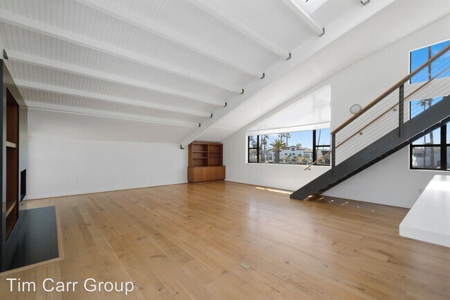 Foto del edificio - 2408-2410 Newport Blvd