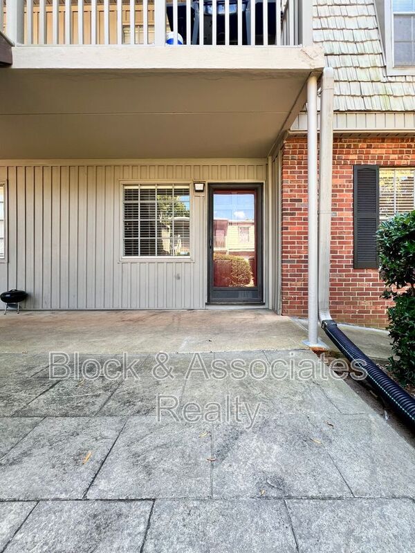 Foto del edificio - 3818-A Country Club Road