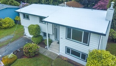 Building Photo - 8618 NE 137th St