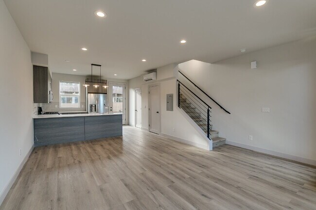 Foto del edificio - Modern, Spacious 2020 Townhome in West Seattle!