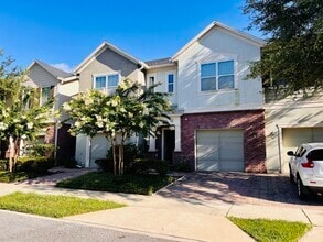 Building Photo - 72 Zamora Pl