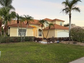 Building Photo - 1343 Lake Breeze Dr
