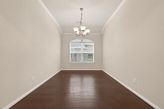 Building Photo - 9423 W Nightingale Hill Ln