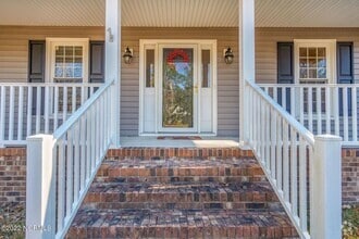 Building Photo - 1701 Pennyroyal Rd