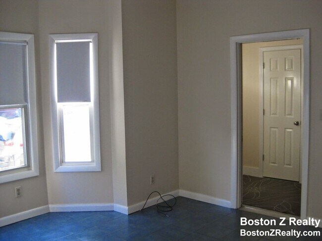 Building Photo - 161 Pearl St