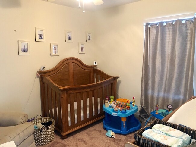 Building Photo - 205 John M Long Dr