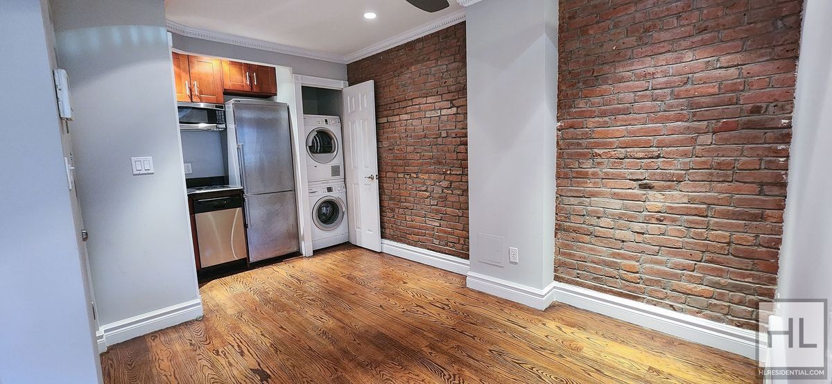 Foto principal - East 5th Street