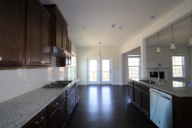 Building Photo - 3013 Haley Cir