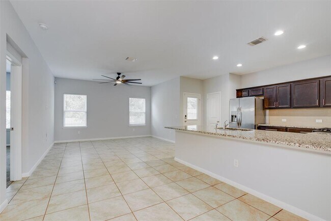 Building Photo - 6700 Branrust Dr