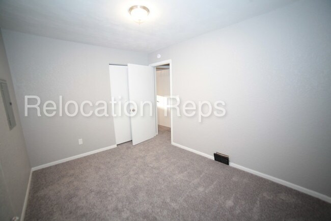 Building Photo - 3128 Indian Rd