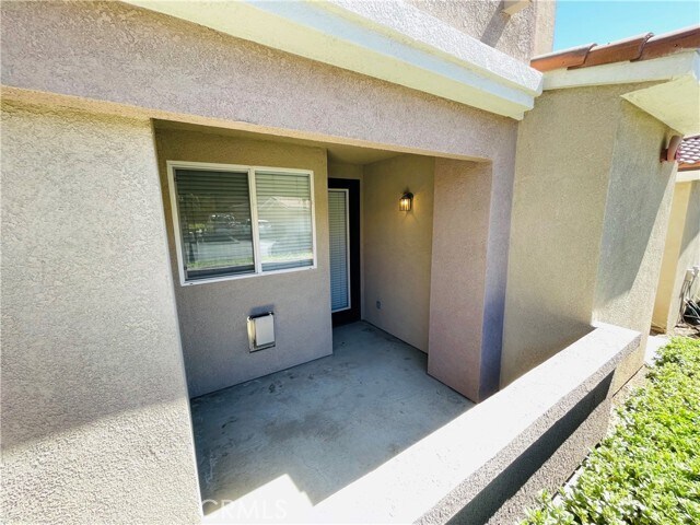 Foto del edificio - 41410 Juniper St