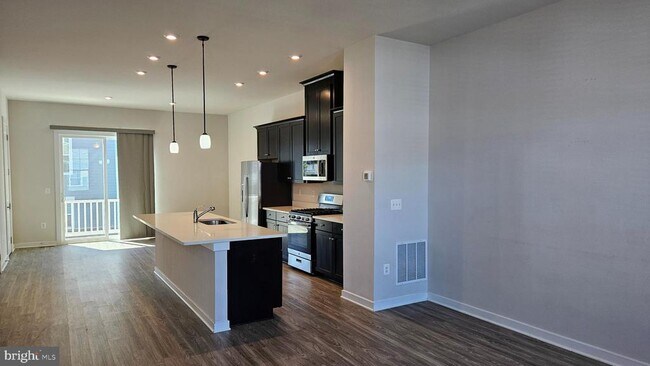 Foto del edificio - 17888 Woods Overlook Dr