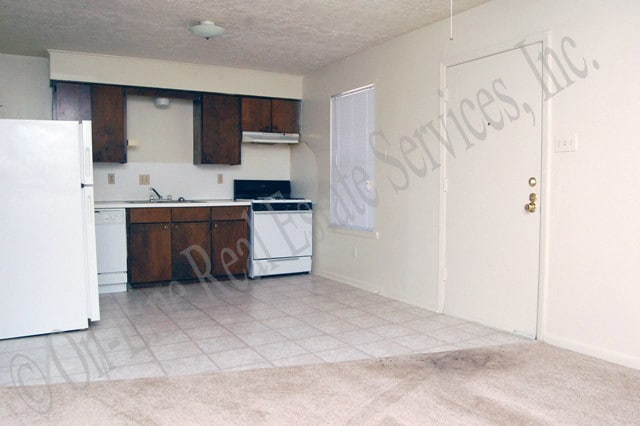Building Photo - 1824 Wilde Oak Cir