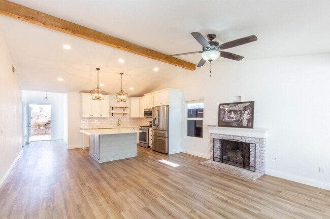 Foto del edificio - 12757 Nicolet Ct