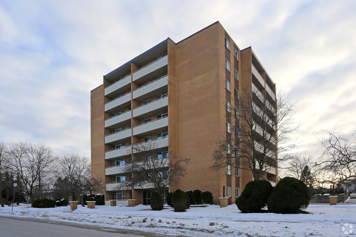 Photo du bâtiment - Margaret Apartment