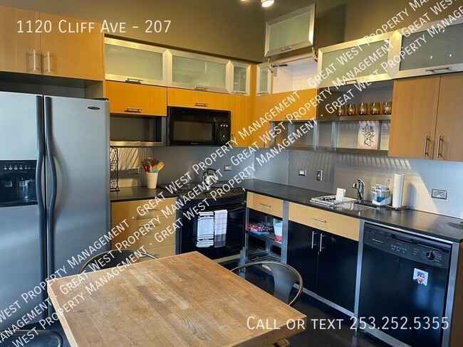 Foto del edificio - 1120 E Cliff Ave