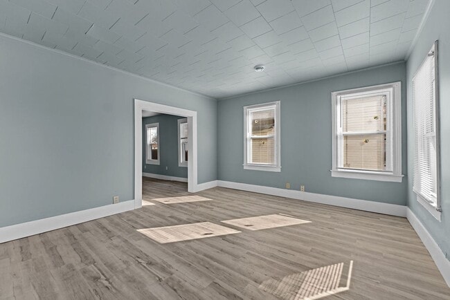 Building Photo - 520 Ceape Ave