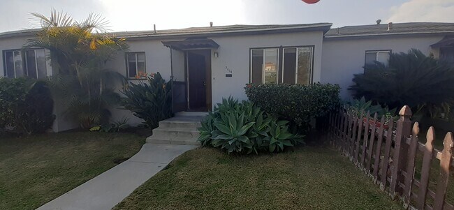 Entrance - 2604 11th St