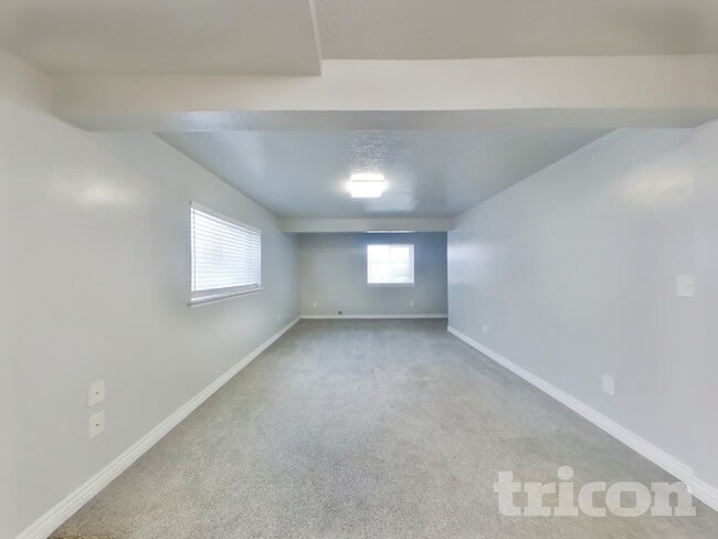 Foto del edificio - 1393 N 870 W