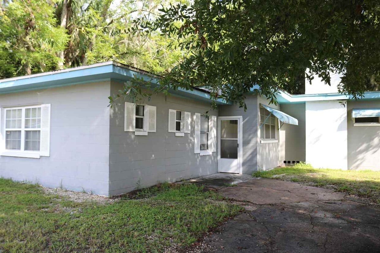 8845 W Church St, Hastings, FL 32145 House for Rent in Hastings, FL