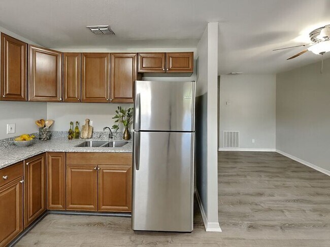 Foto del edificio - 8312 N 39th St