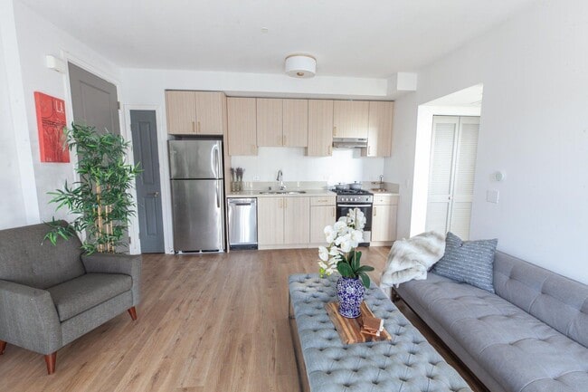 Interior Photo - The Arden