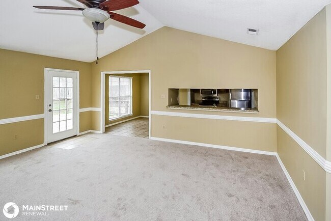 Foto del edificio - 6620 Jamestown Dr