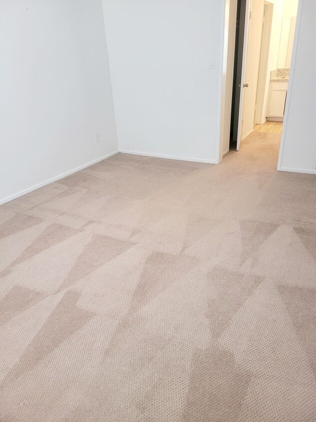 Foto principal - 1353 S. Carmelina Ave (UDA08)